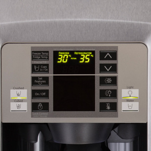 GE_Heladera_SBS_con_freezer_nofrost_700L_PKPS5MFGDSS_D01.jpg
