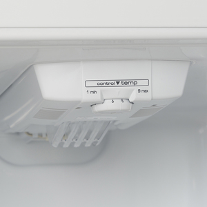 Heladera con freezer no frost 360L Acero Inoxidable GE Appliances - RGE1436YGRX0